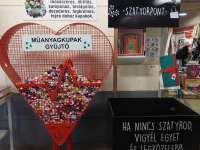 Szatyorkölcsönző "nyílt" a Budai utcai piaccsarnokban